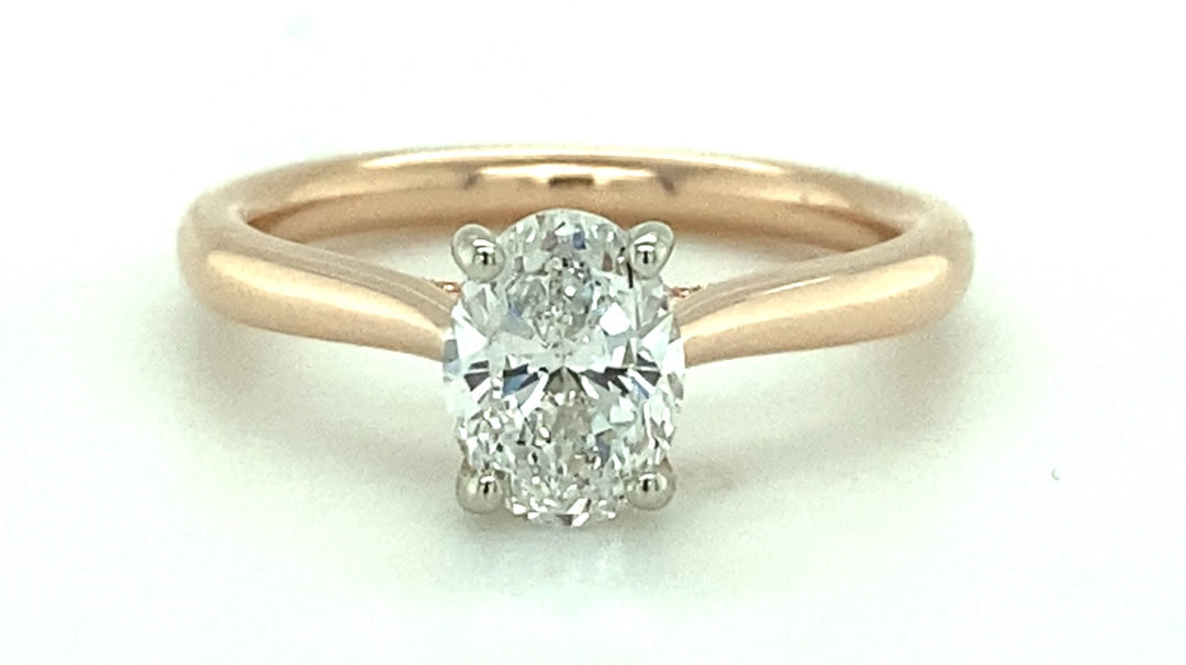 Building a Custom Engagement Rings in Troy MI