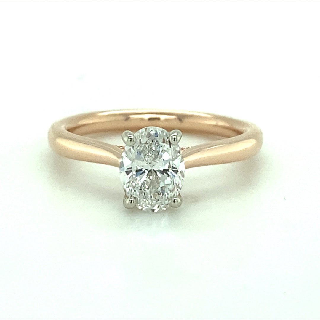 Building a Custom Engagement Rings in Troy MI