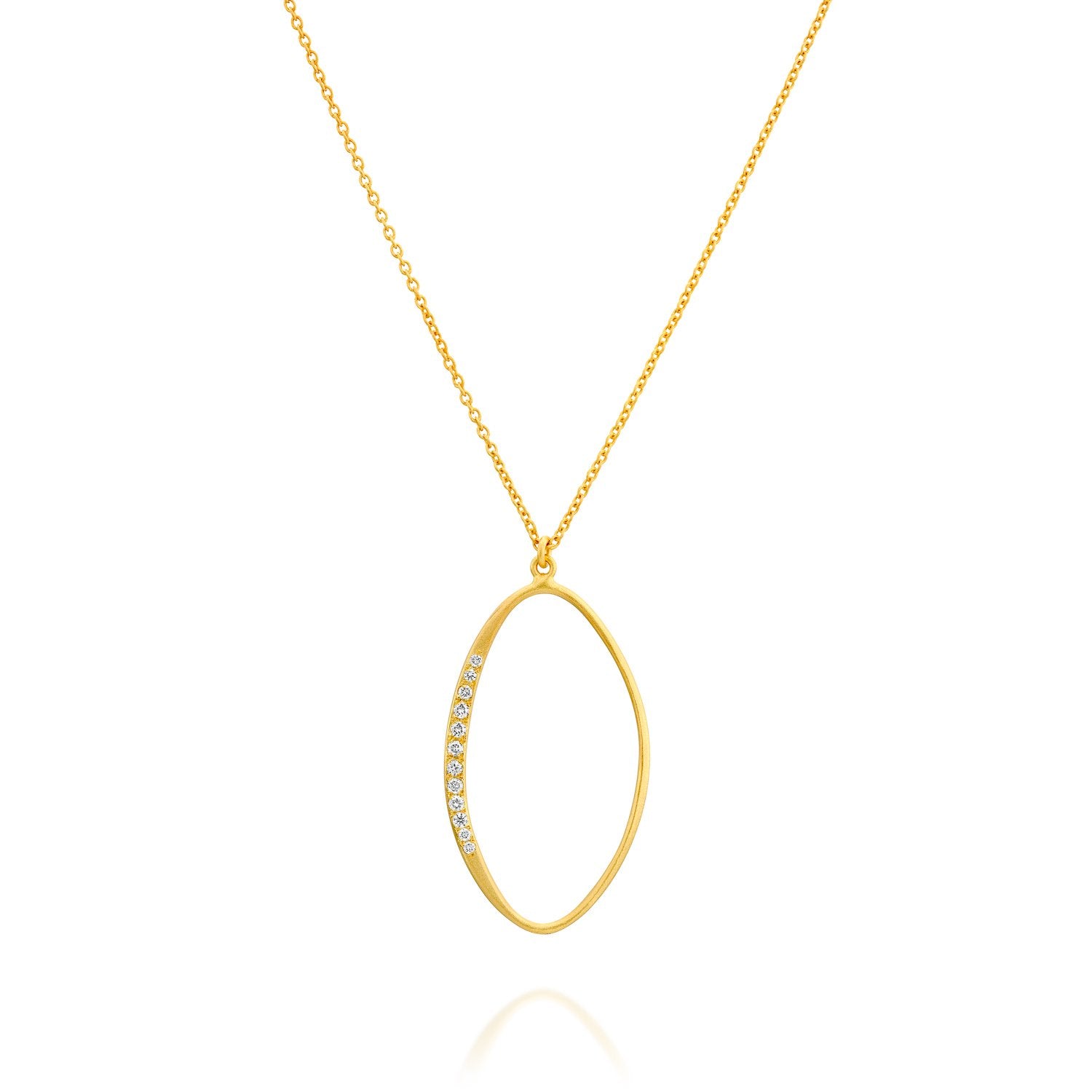 5745 - 14kt yellow matte oval encircled pave diamond necklace