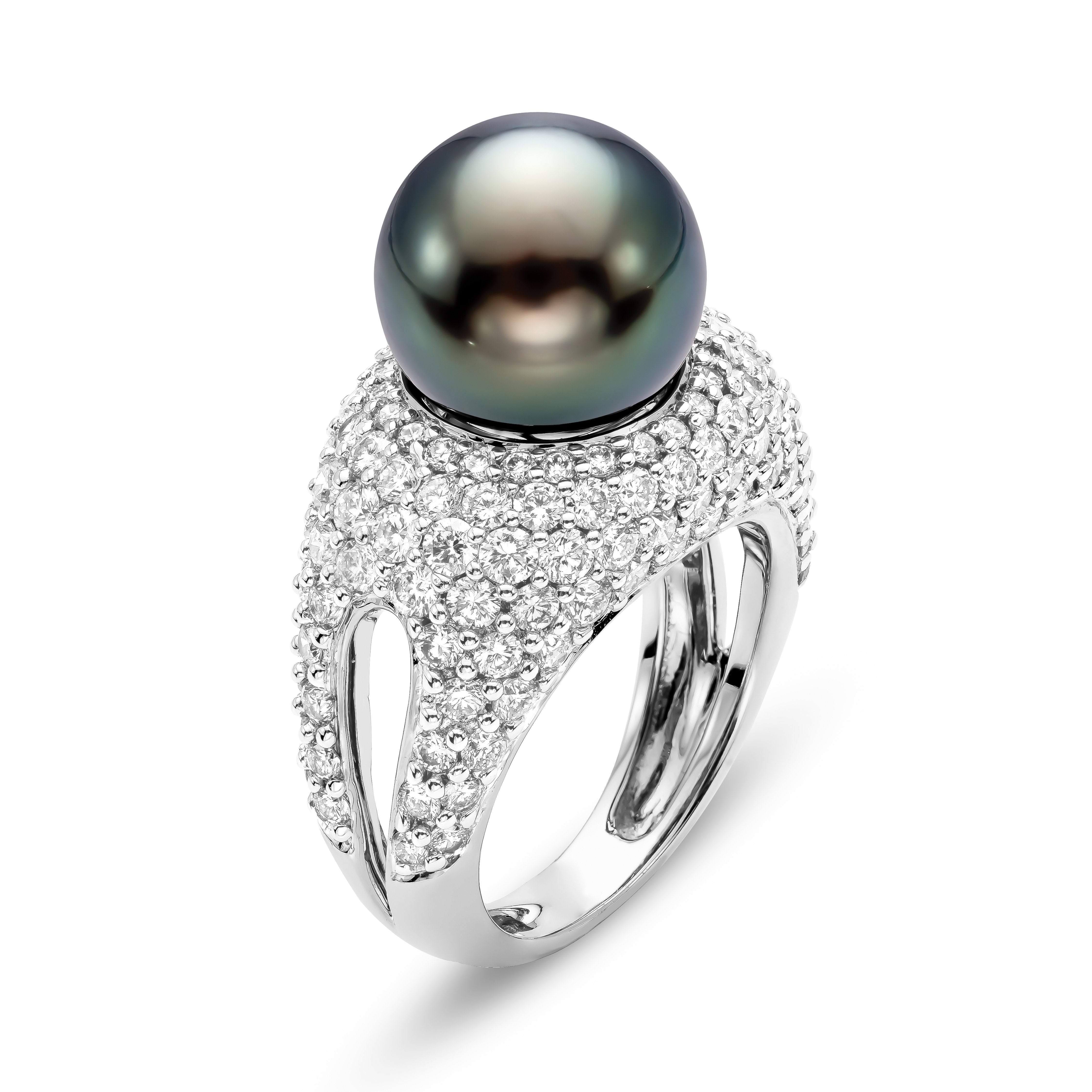 pavé cut out ring