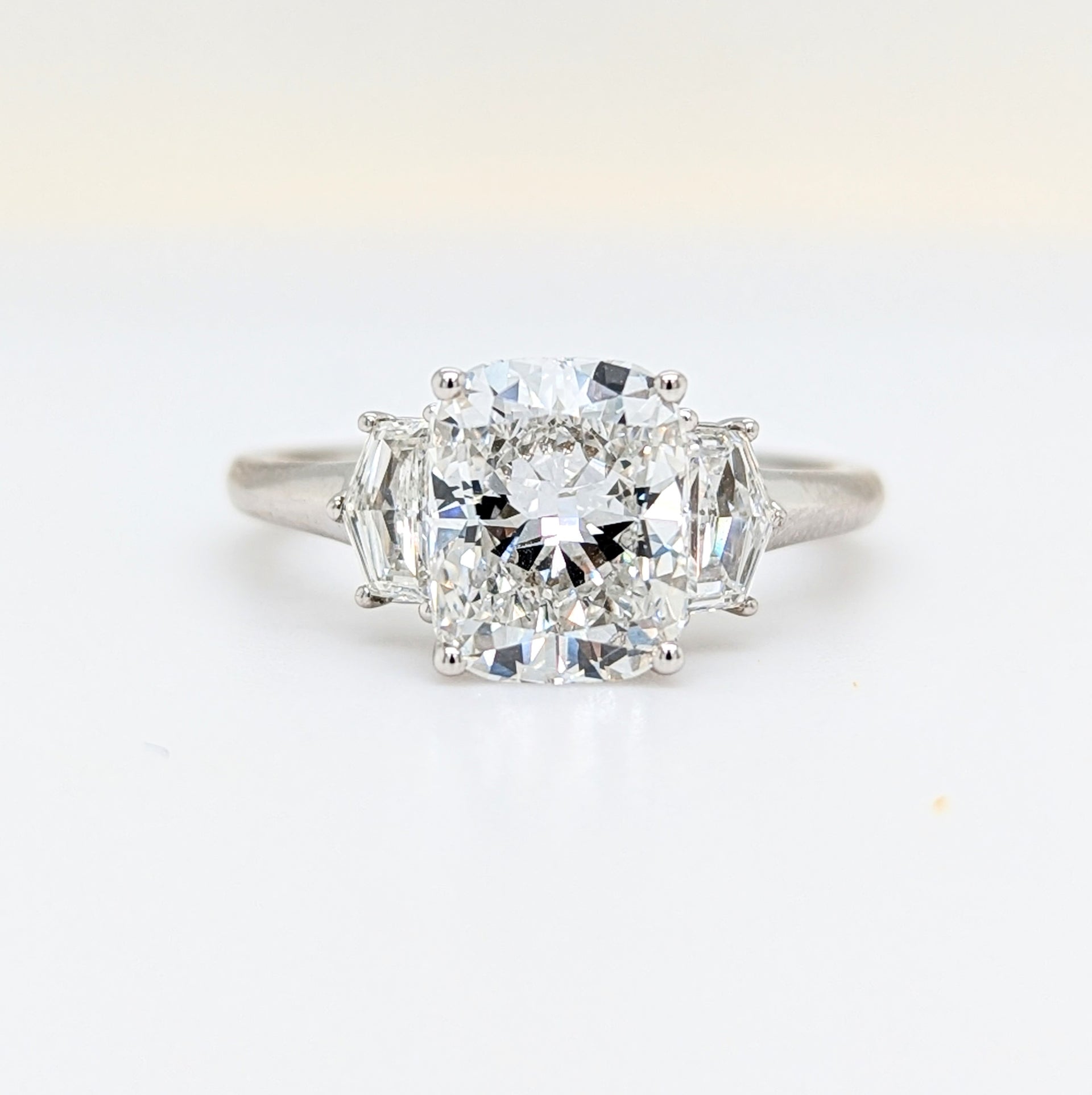 LAB GROWN 14k White Gold Cushion Engagement Stone Ring-