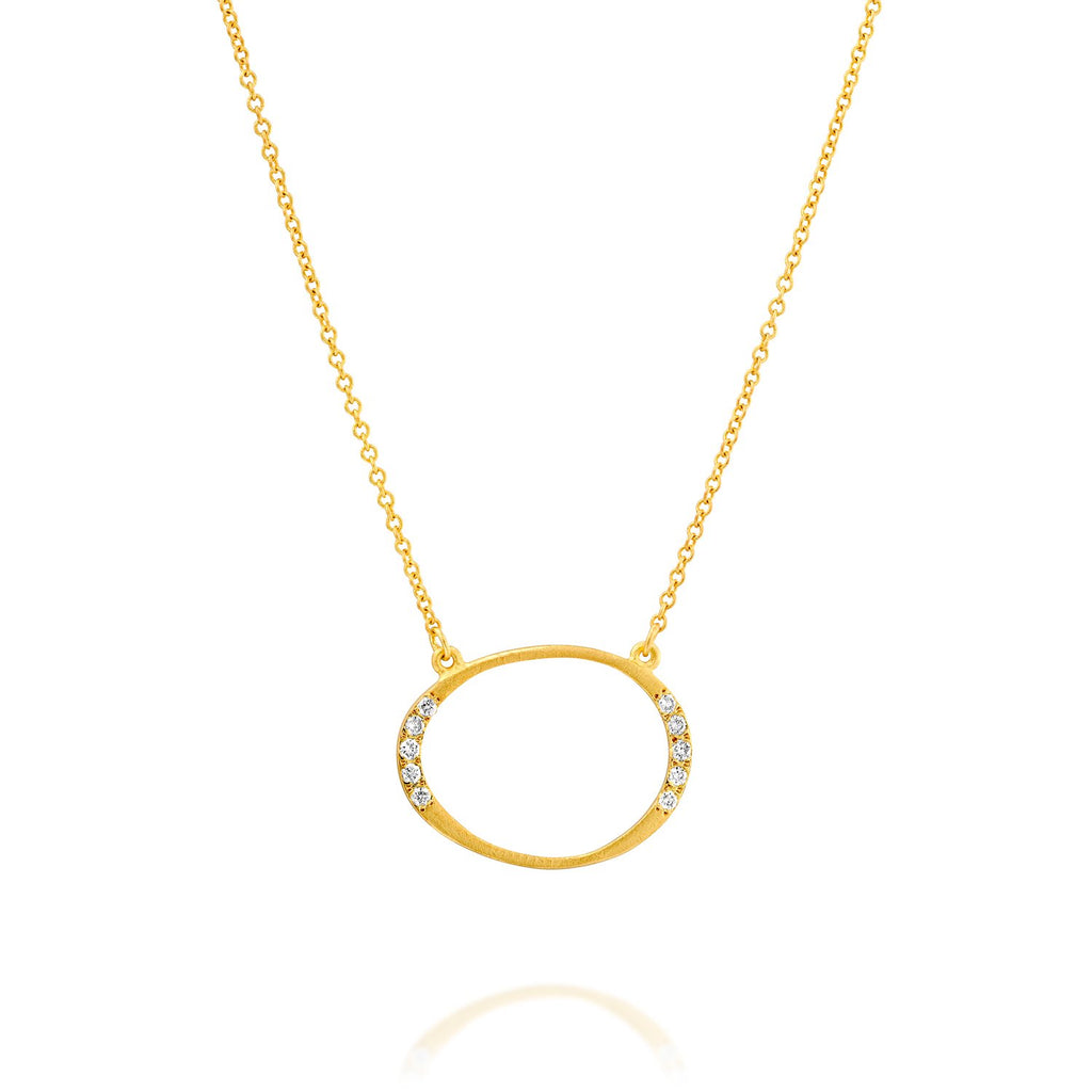 4754 - 14kt yellow matte gold, an open oval circle diamond necklace