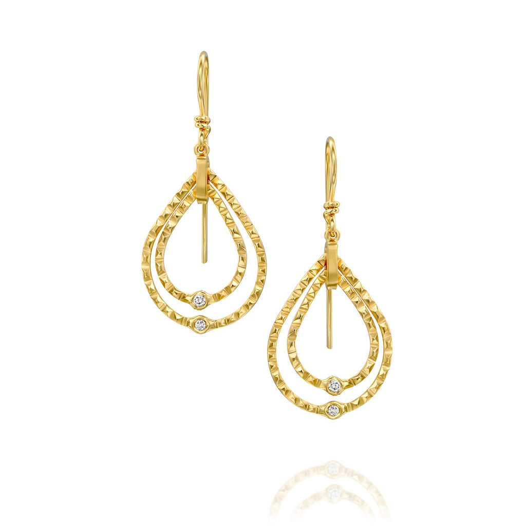 6162 - the unique textured double teardrop shape diamond drop earring in 14kt yellow gold