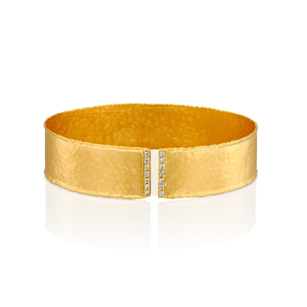 7508 - 14kt yellow gold hammered with torched edges diamond cuff bracelet