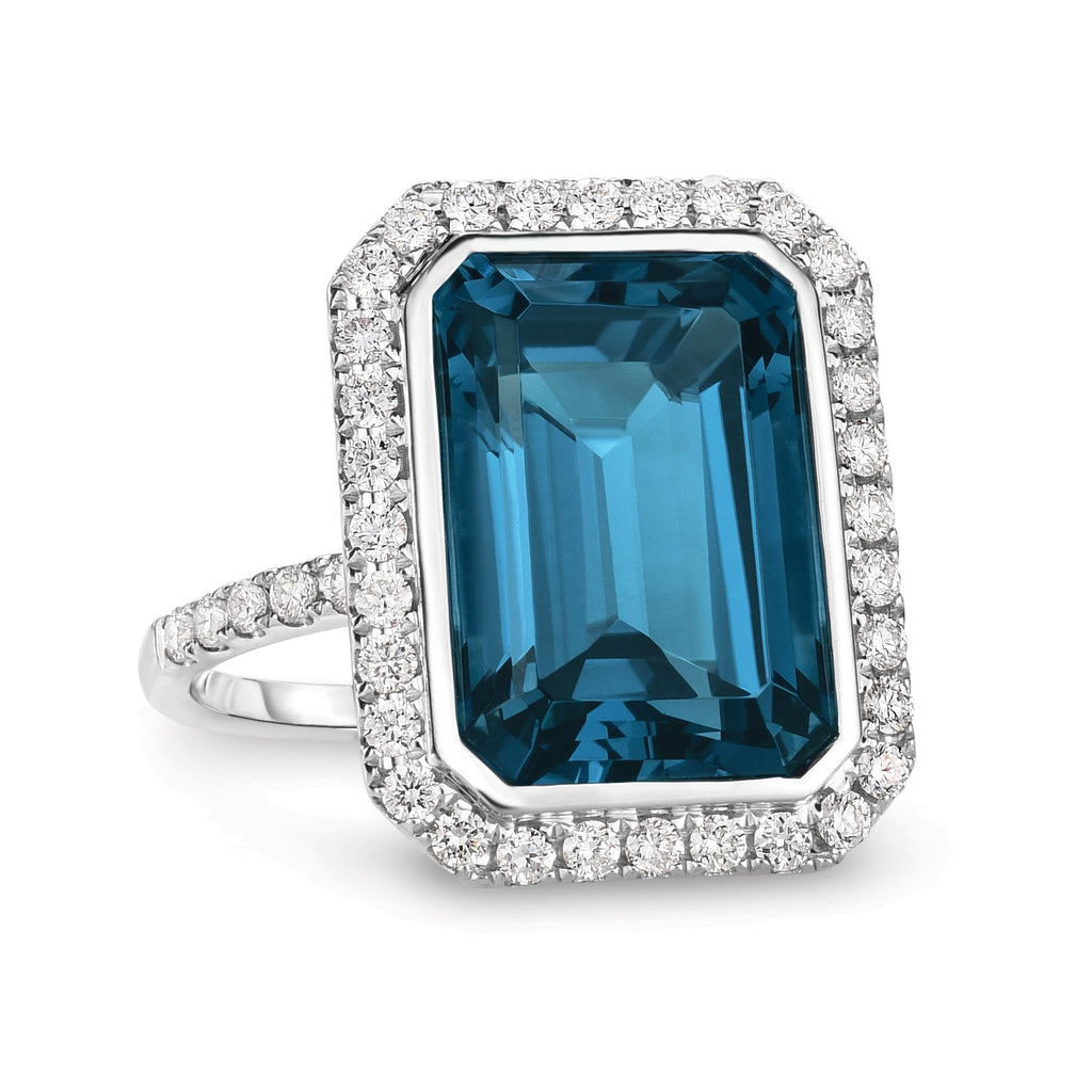 doves london blue collection 18k white gold diamond ring R8266LBT